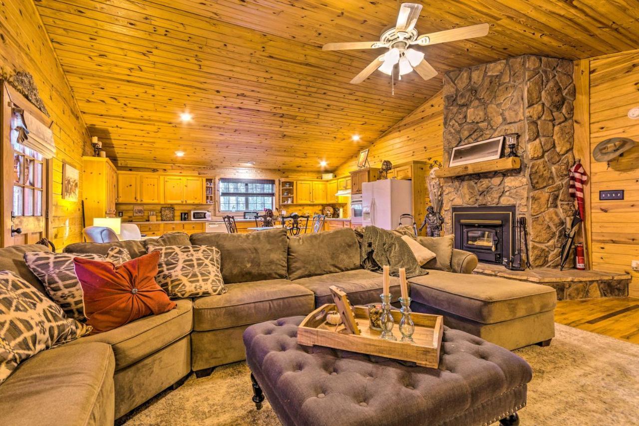 Pet-Friendly Cabot Cabin With Fenced Yard! Bagian luar foto