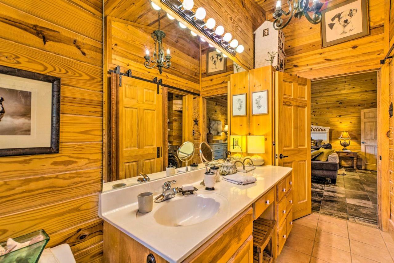 Pet-Friendly Cabot Cabin With Fenced Yard! Bagian luar foto
